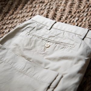 lightweight khaki pants
